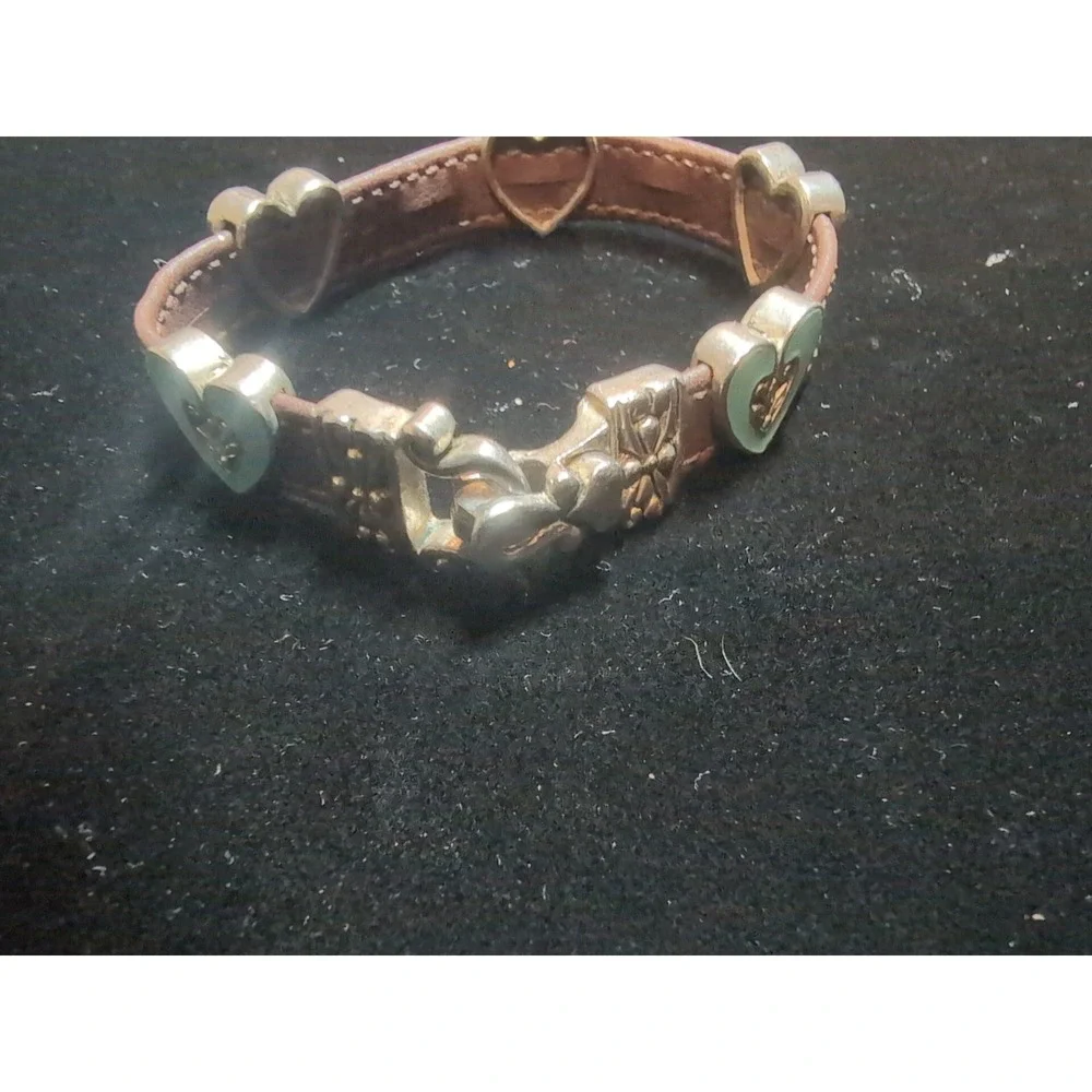 Leather Strap Bracelet Turquoise Color Hearts Magnetic Clasp